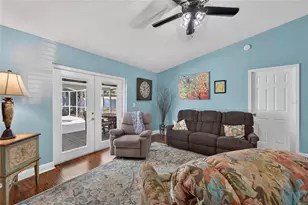 692 Jessanda Cir, Lakeland, FL 33813 - Photo 16