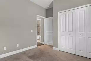 19455 Redwood Point Dr, Tampa, FL 33647 - Photo 20