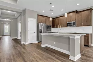 19455 Redwood Point Dr, Tampa, FL 33647 - Photo 12