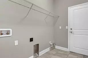 19455 Redwood Point Dr, Tampa, FL 33647 - Photo 28