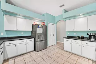 10724 Patrick Ave, Hudson, FL 34669 - Photo 6