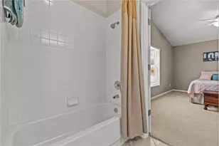 10522 Chambers Dr, Tampa, FL 33626 - Photo 36