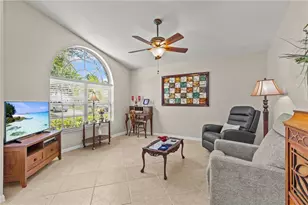 10522 Chambers Dr, Tampa, FL 33626 - Photo 8