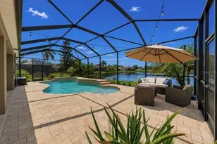 13332 Graham Yarden Dr, Riverview, FL 33579 - Photo 8