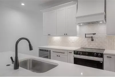 1222 E Chelsea Street, Tampa, FL 33603 - Photo 18
