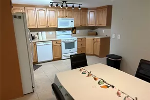 1010 Osprey Ct, Dunedin, FL 34698 - Photo 12