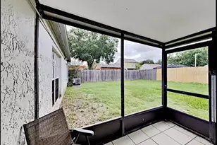 1680 Palm Leaf Dr, Brandon, FL 33510 - Photo 14