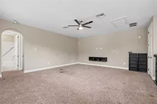 31957 Mardelle Pl, Wesley Chapel, FL 33543 - Photo 8