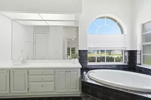 4617 Debbie Ln, Lutz, FL 33559 - Photo 32