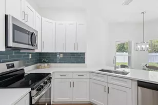 4617 Debbie Ln, Lutz, FL 33559 - Photo 20