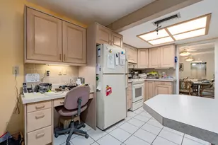 14245 93rd Ave, Seminole, FL 33776 - Photo 10