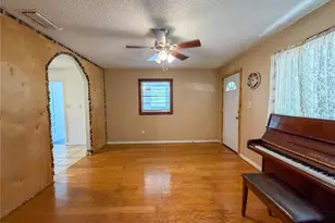 308 Central Ave, Frostproof, FL 33843 - Photo 10