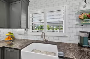 616 Pineland Ave, Belleair, FL 33756 - Photo 8