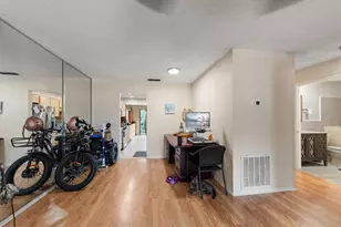 5980 Terrace Park Dr N, Saint Petersburg, FL 33709 - Photo 24
