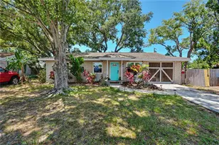 11208 Duncan St, Seminole, FL 33772 - Photo 2