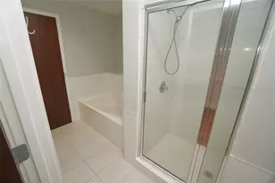 111 N 12th St, Tampa, FL 33602 - Photo 14