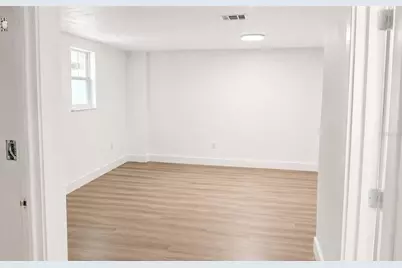 4747 Madison Street, New Port Richey, FL 34652 - Photo 10