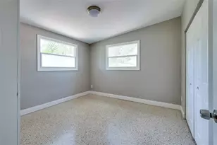 5601 Cedar St NE, Saint Petersburg, FL 33703 - Photo 20