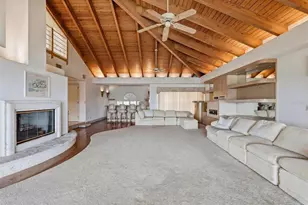 2869 Seabreeze Dr S, Gulfport, FL 33707 - Photo 10