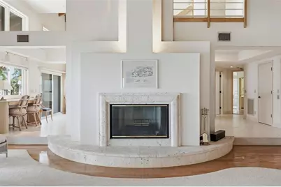 2869 Seabreeze Drive S, Gulfport, FL 33707 - Photo 8