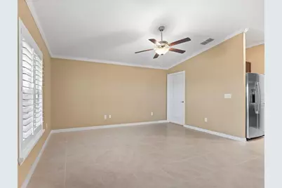 15430 Miller Creek Drive, Sun City Center, FL 33573 - Photo 12
