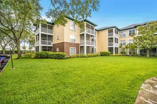 4115 Chatham Oak Ct, Tampa, FL 33624 - Photo 18
