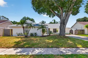 5106 Pennsbury Dr, Tampa, FL 33624 - Photo 2