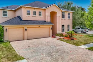 29909 Cedar Waxwing Dr, Wesley Chapel, FL 33545 - Photo 4