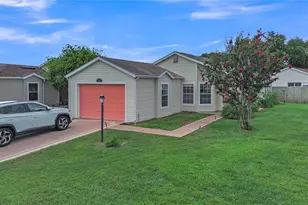 25345 Green Heron Dr, Leesburg, FL 34748 - Photo 4