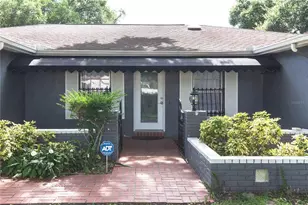 11016 Saginaw Dr, Tampa, FL 33617 - Photo 4