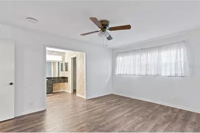 11016 Saginaw Drive, Tampa, FL 33617 - Photo 20