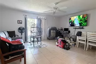 2727 75th St W, Bradenton, FL 34209 - Photo 2