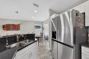 15428 Florida Breeze Loop, Wimauma, FL 33598 - Photo 10