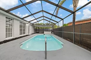 1130 Dogwood Ave, Tampa, FL 33613 - Photo 12