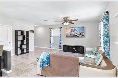 14855 Crescent Rock Drive, Wimauma, FL 33598 - Photo 10