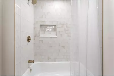 13305 Golf Crest Circle, Tampa, FL 33618 - Photo 40