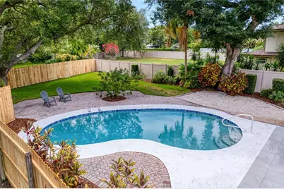 13305 Golf Crest Circle, Tampa, FL 33618 - Photo 52