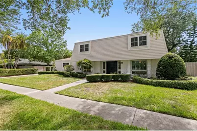 13305 Golf Crest Circle, Tampa, FL 33618 - Photo 2