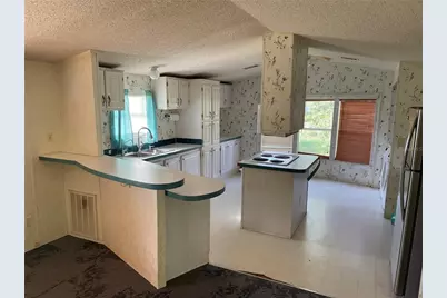 8929 Honeywell Road, Gibsonton, FL 33534 - Photo 4