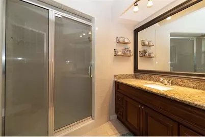 1005 Tranquiview Lane, Valrico, FL 33594 - Photo 32