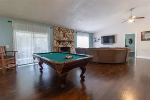 1005 Tranquiview Ln, Valrico, FL 33594 - Photo 18