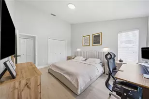 17633 Esprit Dr, Tampa, FL 33647 - Photo 12