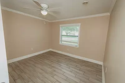 2040 Woodbriar Loop S, Lakeland, FL 33813 - Photo 4