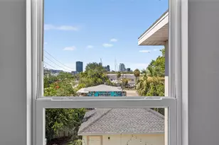 293 18th Ave S, Saint Petersburg, FL 33705 - Photo 26