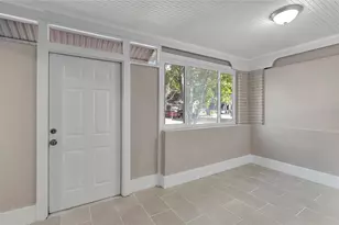 703 16th Ave NW, Largo, FL 33770 - Photo 8