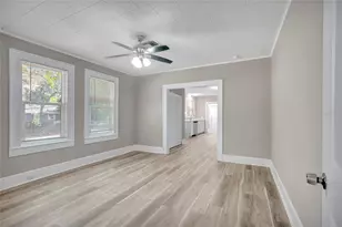 703 16th Ave NW, Largo, FL 33770 - Photo 12