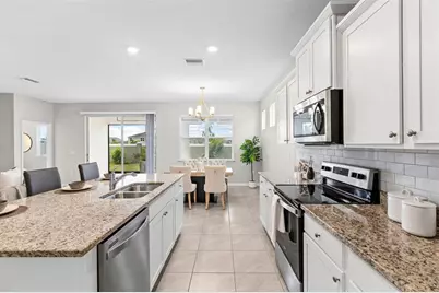8136 Wheat Stone Drive, Zephyrhills, FL 33540 - Photo 26