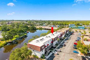 9009 Tudor Dr, Tampa, FL 33615 - Photo 2