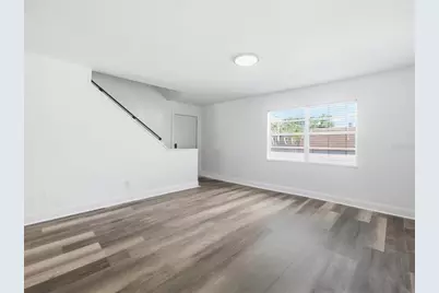 9009 Tudor Drive #G206, Tampa, FL 33615 - Photo 6