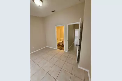 2439 Lake Woodberry Circle, Brandon, FL 33510 - Photo 12